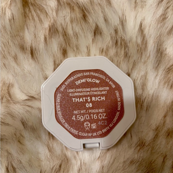 Fenty Beauty Demi'Glow Highlighter - That’$ Rich - Picture 7 of 9